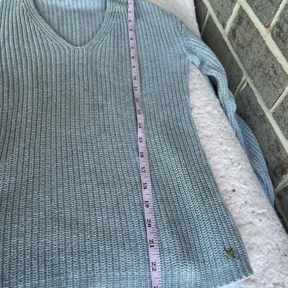 Guess Long Sleeve Ribbed Choker Sweater  top  Size XSmall Gray - Picture 7 of 10